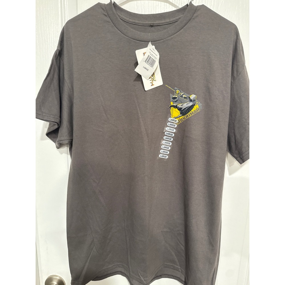 Shadow Labyrinth Bandai Namco Mens Large Gray Graphic T-Shirt Shadow Puck New
